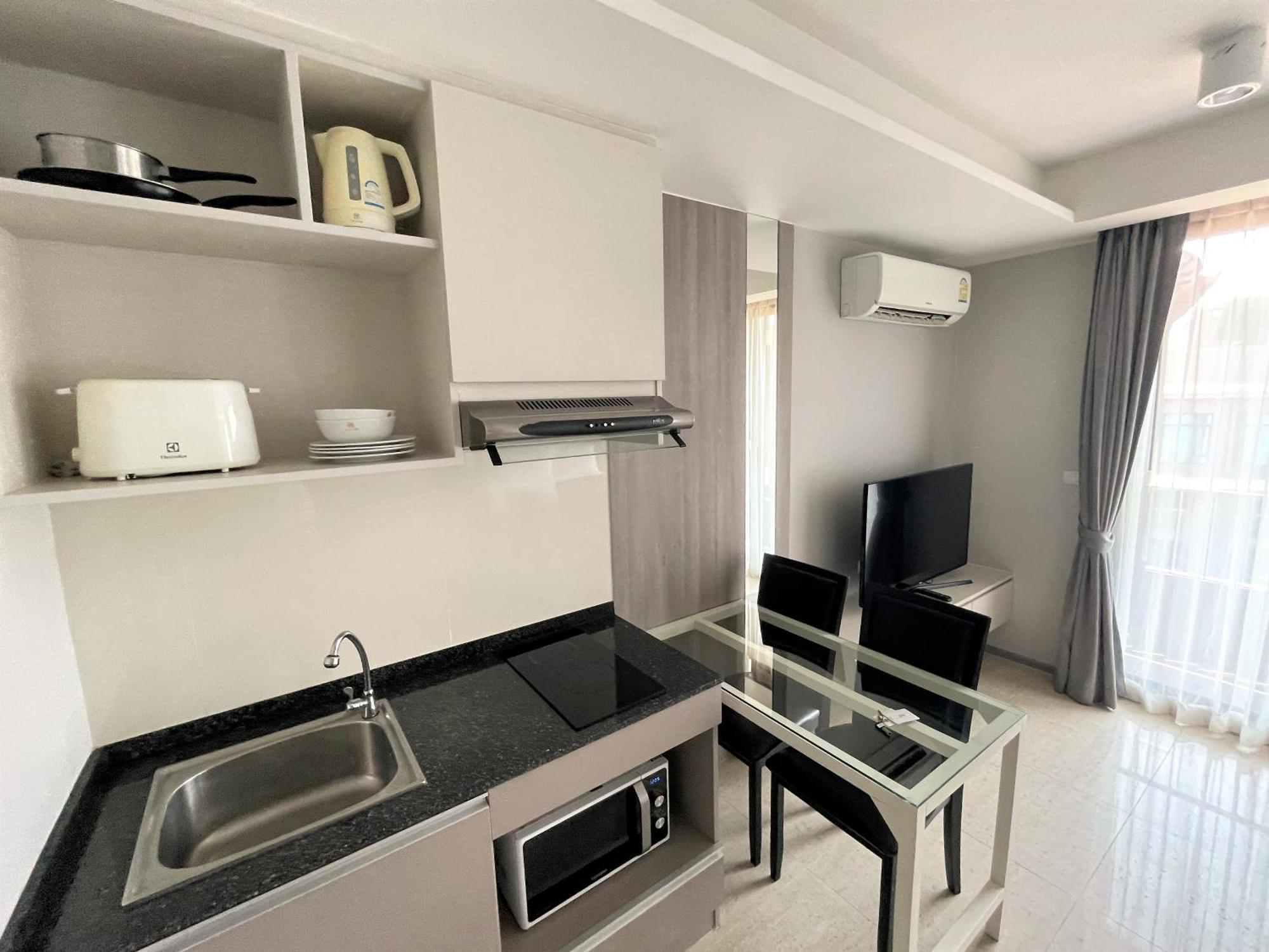 6Th Avenue Surin By Lofty Apartment Phòng bức ảnh
